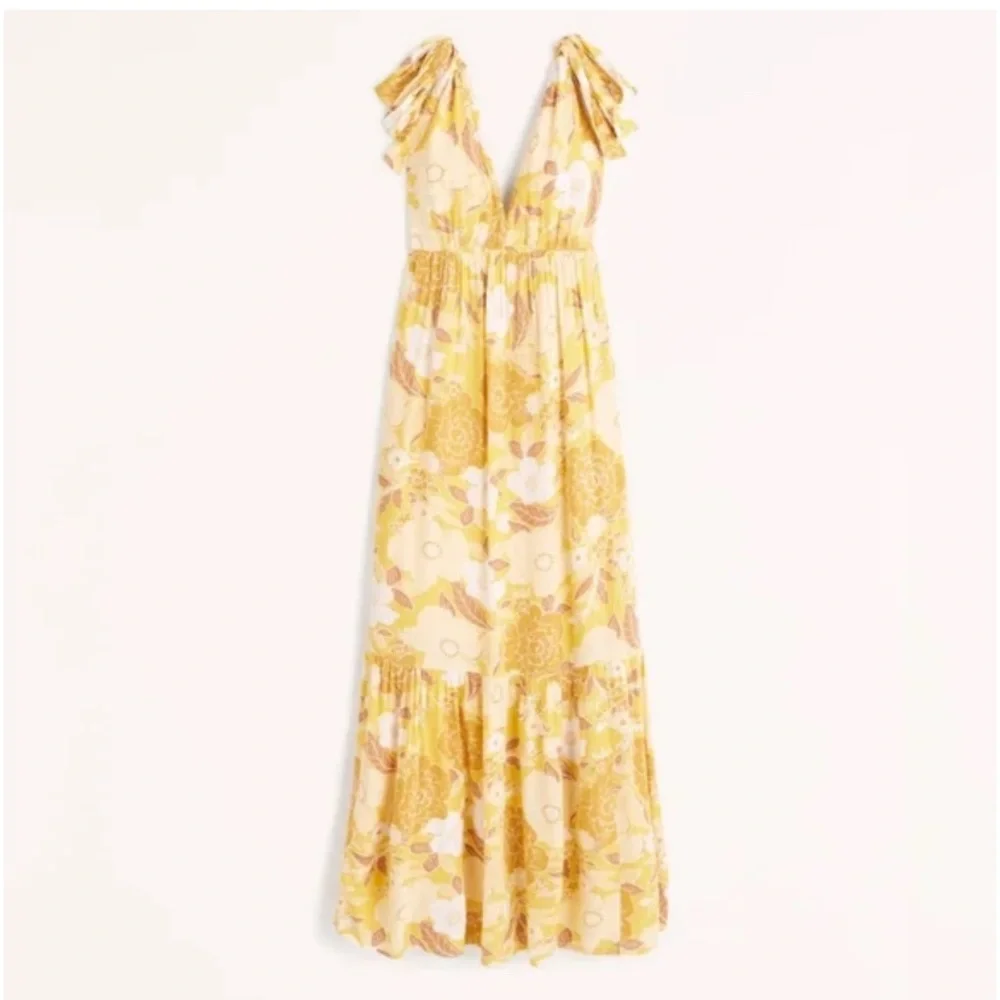 Abercrombie Tie Shoulder Maxi in Yellow Floral size Small